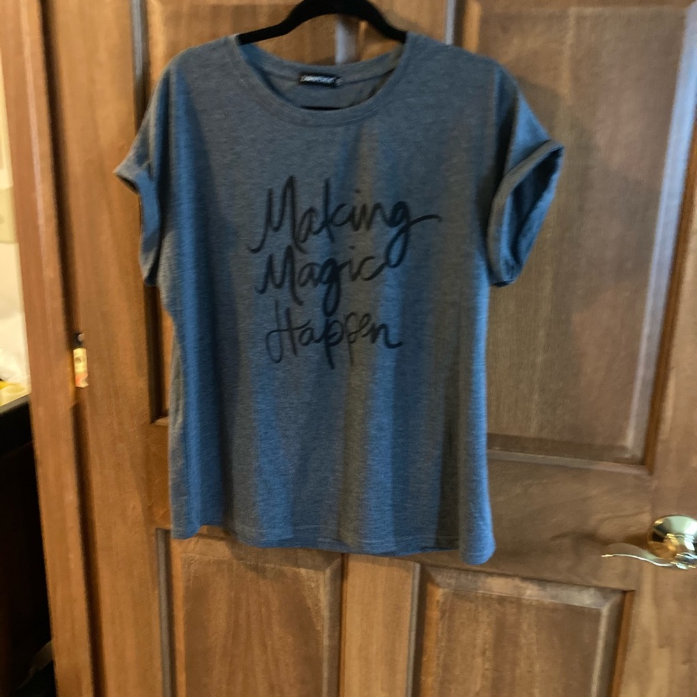 Zawapemia Top Size 2XL. In good condition